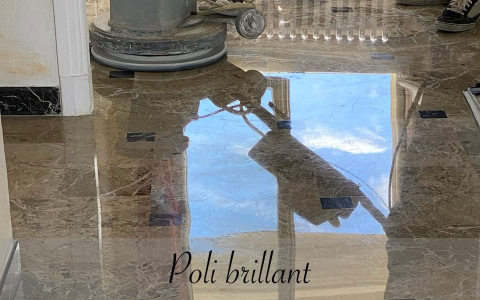34 Comparaison sol en marbre : Mate, Satinée ou Polie brillante