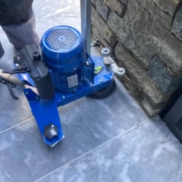 Comment nettoyer une terrasse en pierre