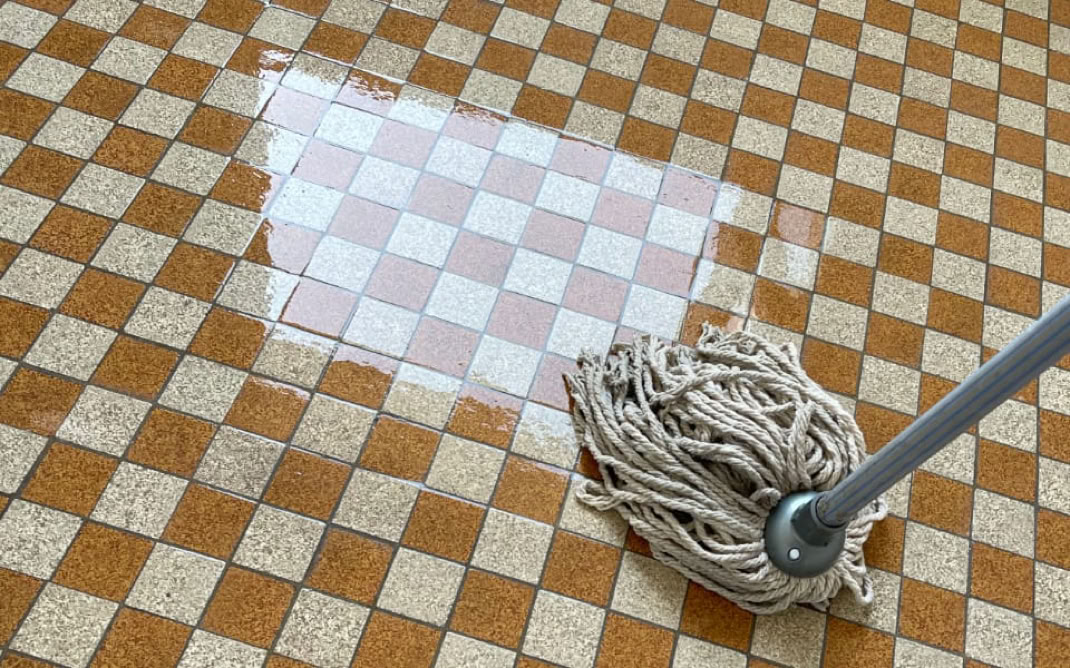 Rénovation de carrelage en porphyre