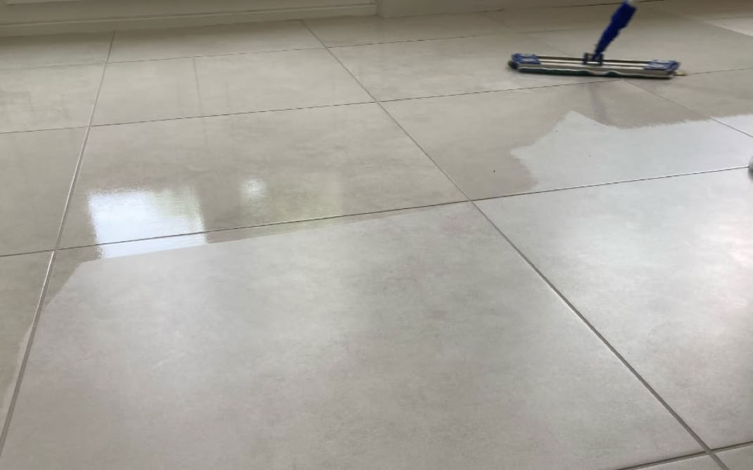 Nettoyage de carrelage en grès cérame